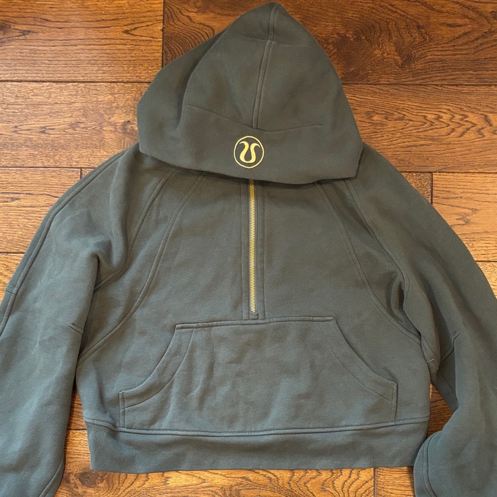 Lululemon Scuba Half-Zip Hoodie